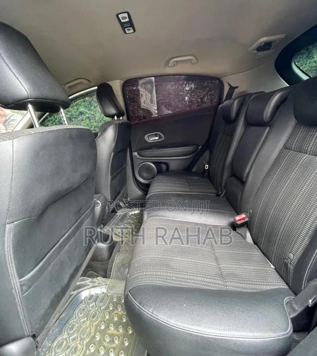 Honda Vezel 2016 Black