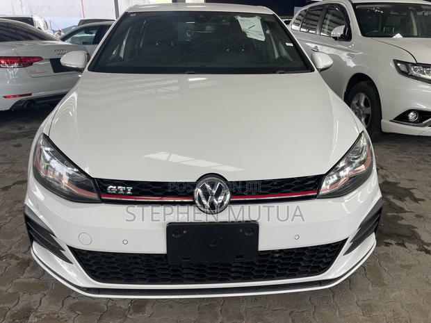 Volkswagen Golf GTI 2.0T S 2019 White