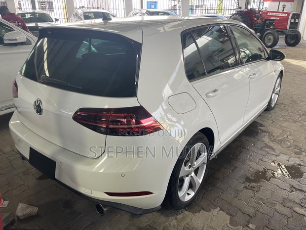 Volkswagen Golf GTI 2.0T S 2019 White