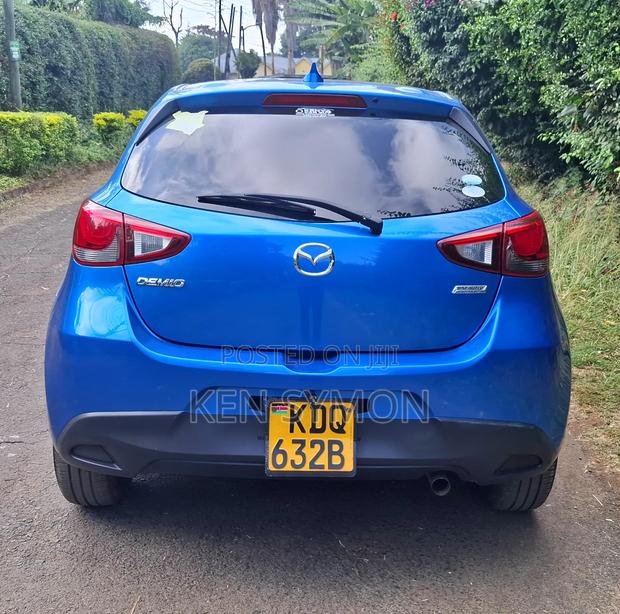Mazda Demio 2017 Blue