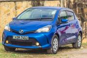 Toyota Vitz 2013 Blue for sale