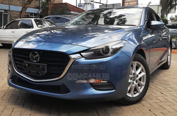Mazda Axela 2018 Blue
