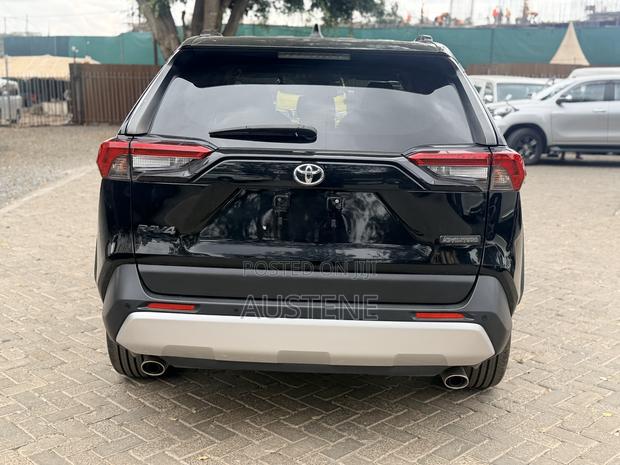 Toyota RAV4 2019 Black