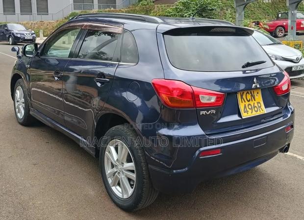 Mitsubishi RVR 2010 Blue