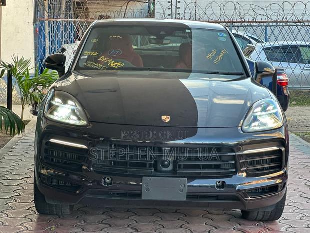 Porsche Cayenne Base AWD 2019 Black