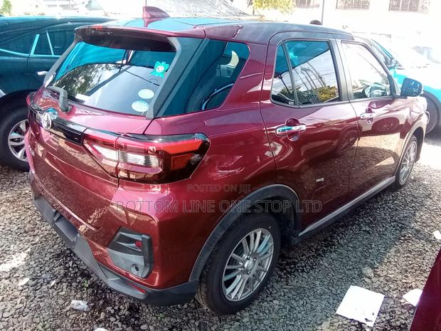 Toyota Raize 2020 Red