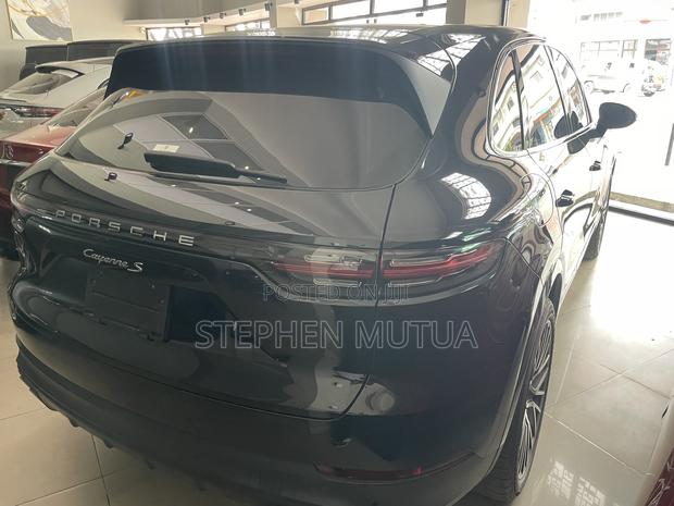 Porsche Cayenne S AWD 2019 Black