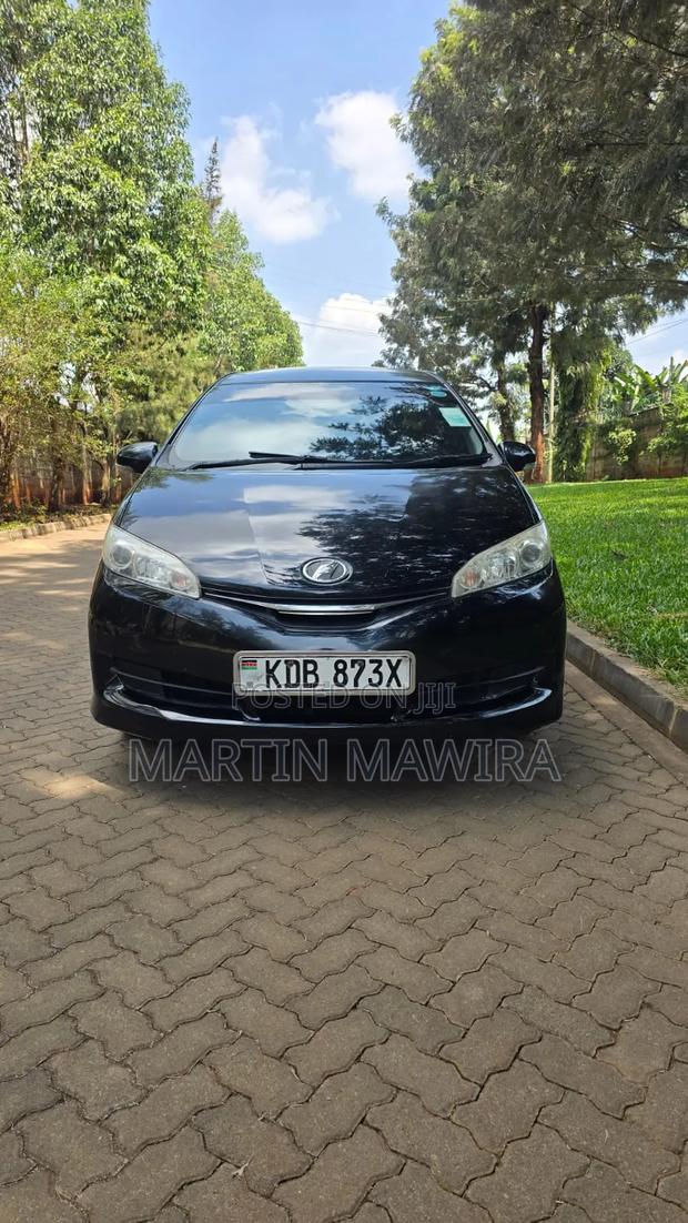 Toyota Wish 2013 Black