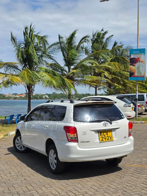 Toyota Corolla Fielder 2012 White