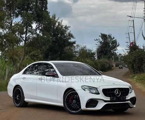 Mercedes-Benz E200 2017 White