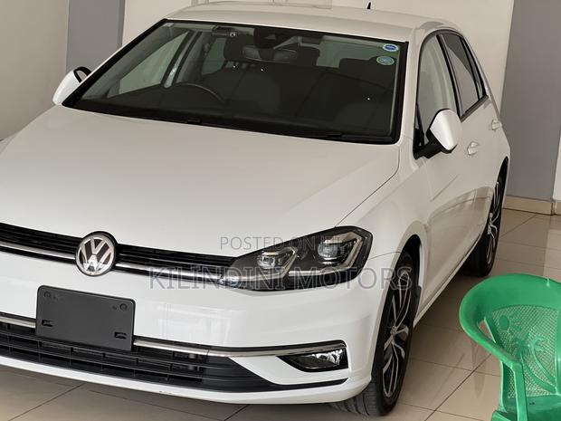 Volkswagen Golf 2019 White