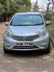 Nissan Note 2014 Silver for sale