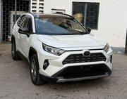 Toyota RAV4 2019 Ivory for sale