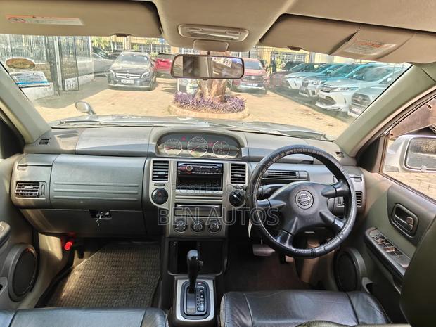Nissan X-Trail 2005 Silver