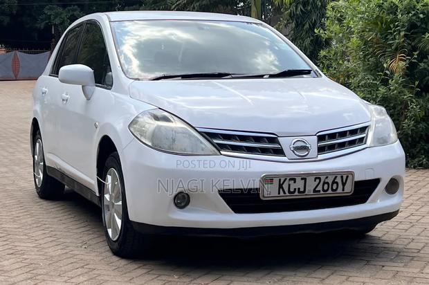Nissan Tiida 2009 White