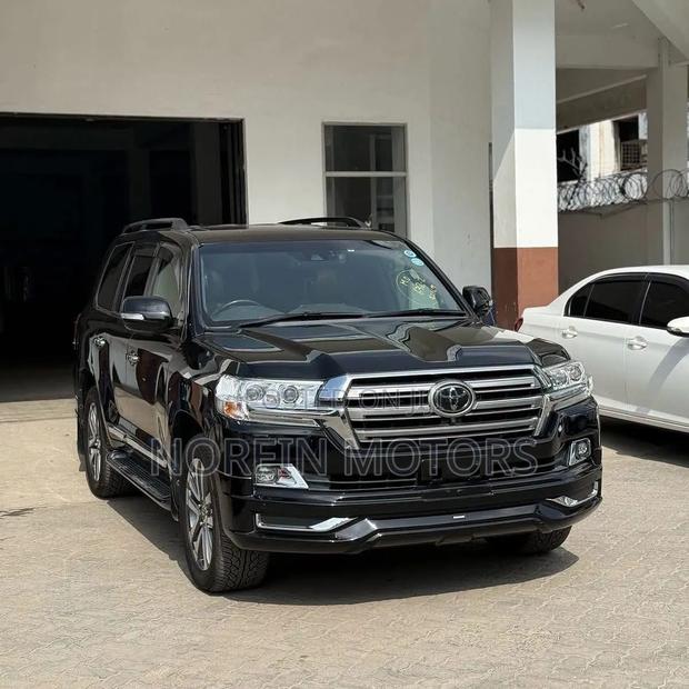 Toyota Land Cruiser 2020 Black