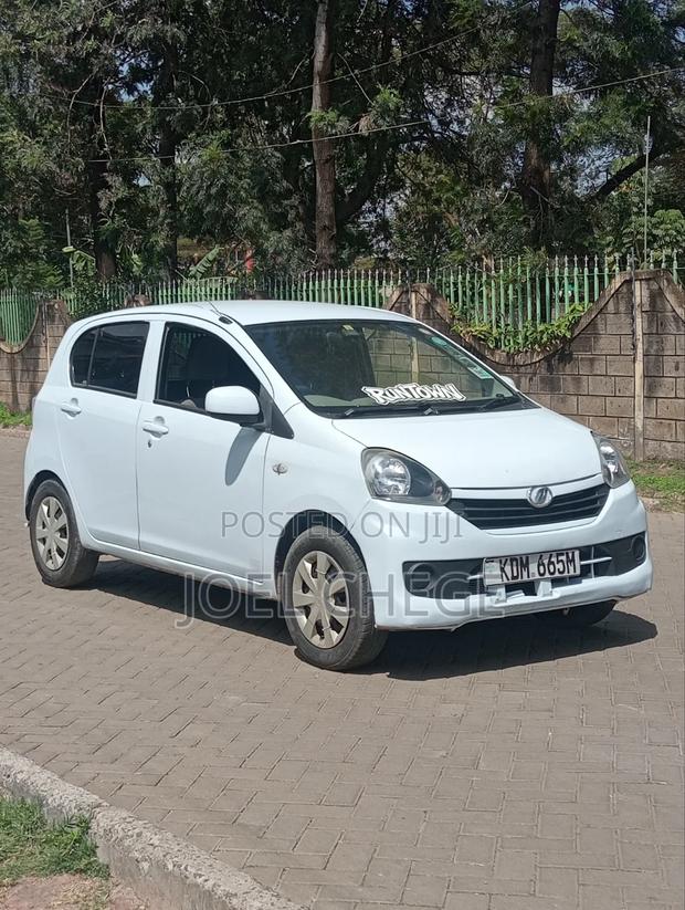 Daihatsu Mira 2016 Off white