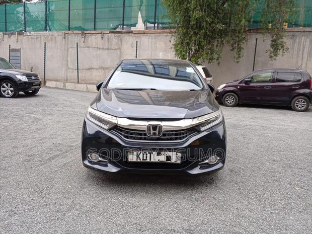 Honda Shuttle 2018 Blue