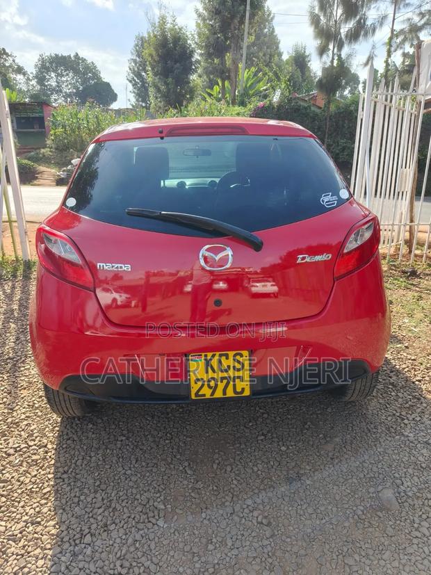 Mazda Demio 2011 Red
