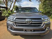 Toyota Land Cruiser 4.5 V8 VXR 2020 Gray for sale