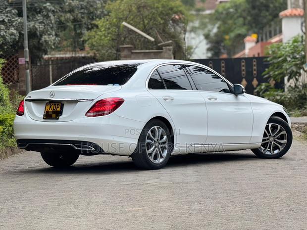 Mercedes-Benz C200 2016 White