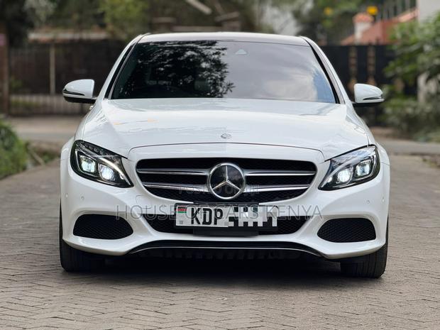 Mercedes-Benz C200 2016 White