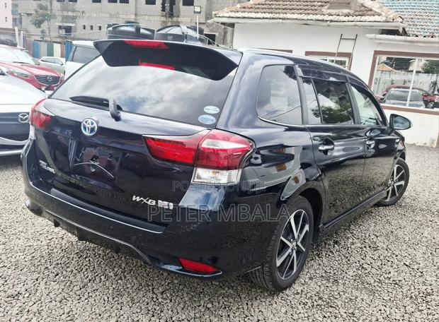 Toyota Corolla Fielder 1.5 Petrol FWD 2019 Black