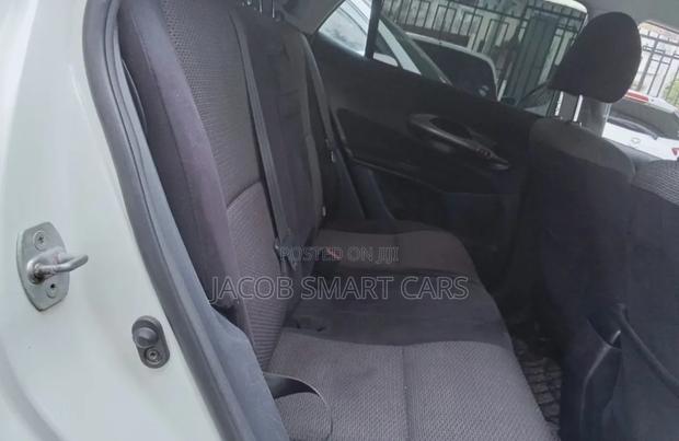 Toyota Auris 2010 White