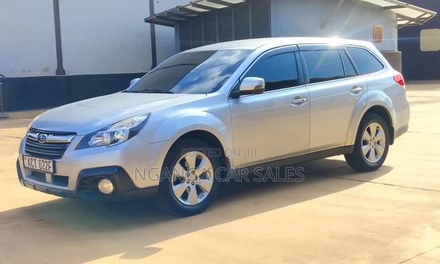Subaru Outback 2011 Gray