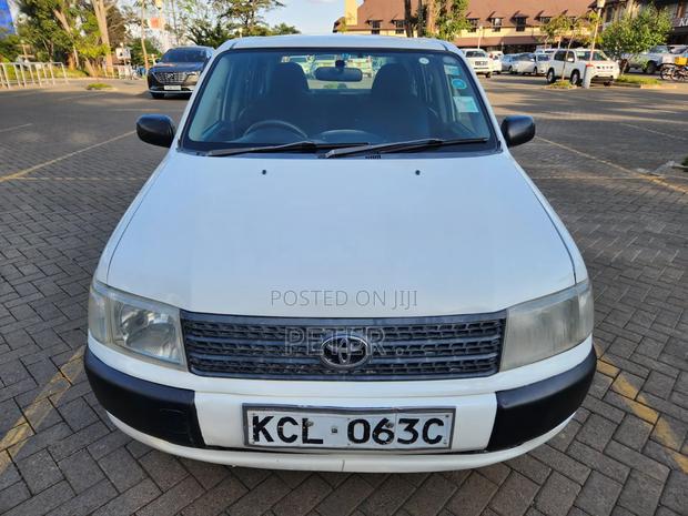 Toyota Probox 1.5 DX 2WD 2010 White