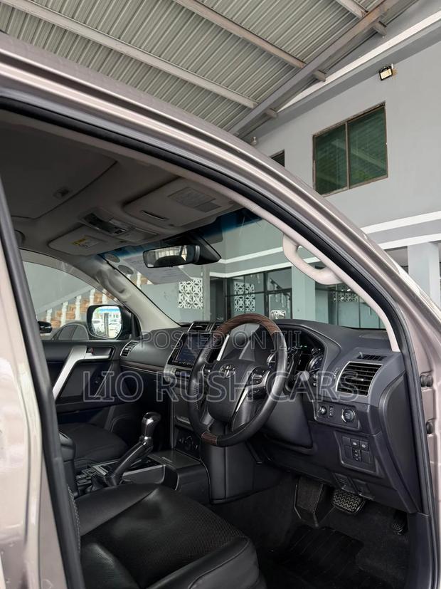 Toyota Land Cruiser Prado 2020 Brown