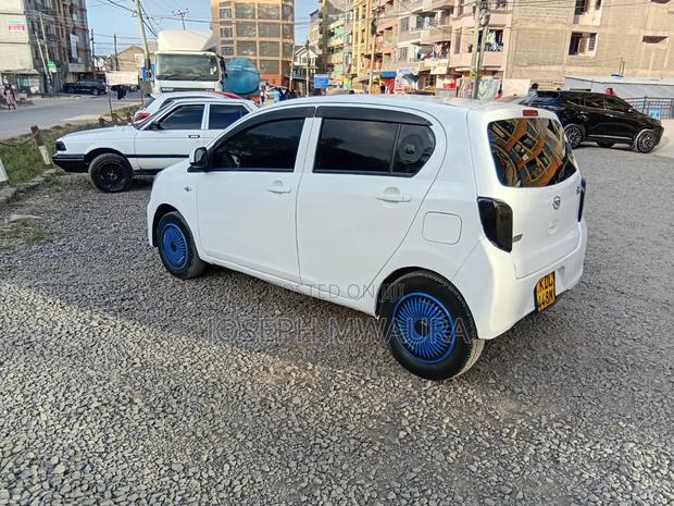 Daihatsu Mira 2015 White