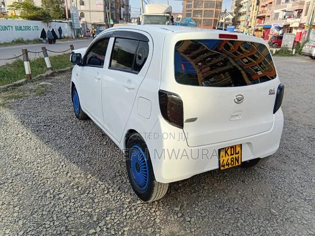 Daihatsu Mira 2015 White