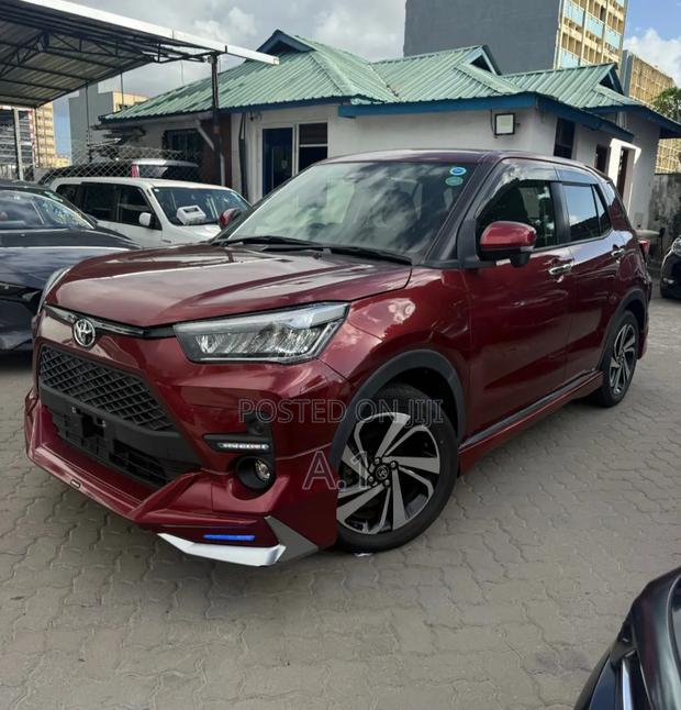 Toyota Raize 2019 Maroon