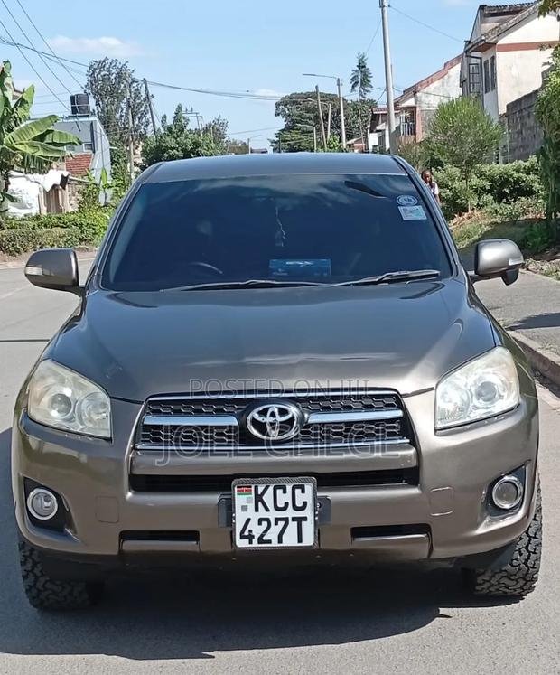 Toyota RAV4 2012 Gray