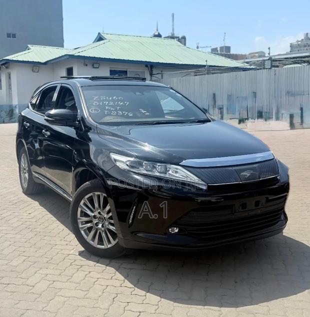 Toyota Harrier 2019 Black