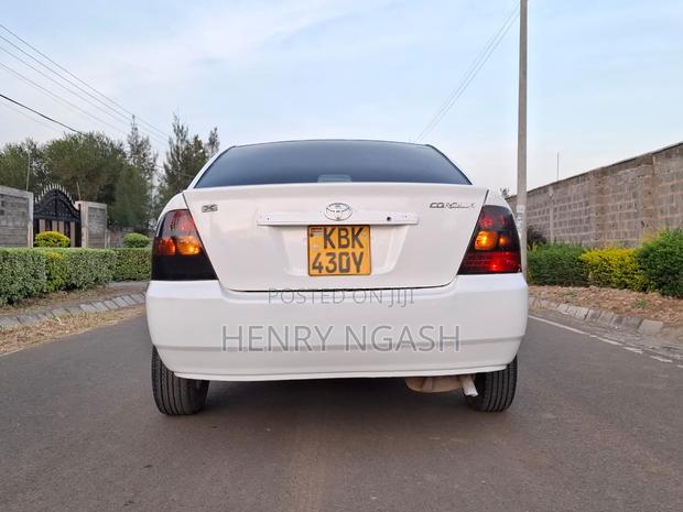 Toyota Corolla 2003 White