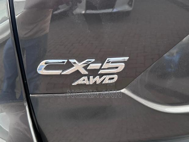 Mazda CX-5 2019 Gray