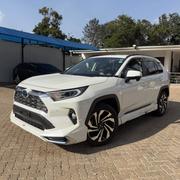 Toyota RAV4 2019 White for sale