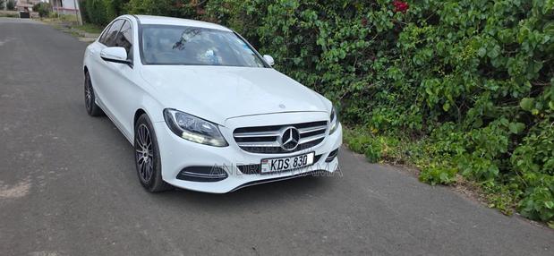 Mercedes-Benz C180 2014 White