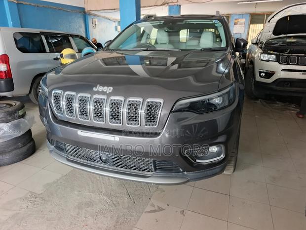 Jeep Cherokee Limited 4x4 2020 Gray