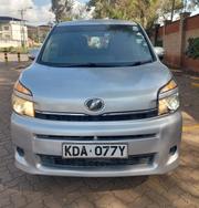 Toyota Voxy 2014 Silver for sale