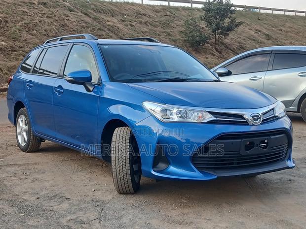 Toyota Corolla Fielder 2019 Blue