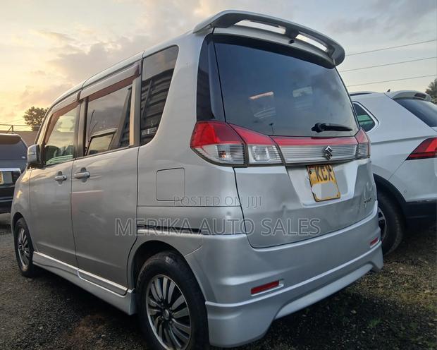 Suzuki Solio 2012 Silver