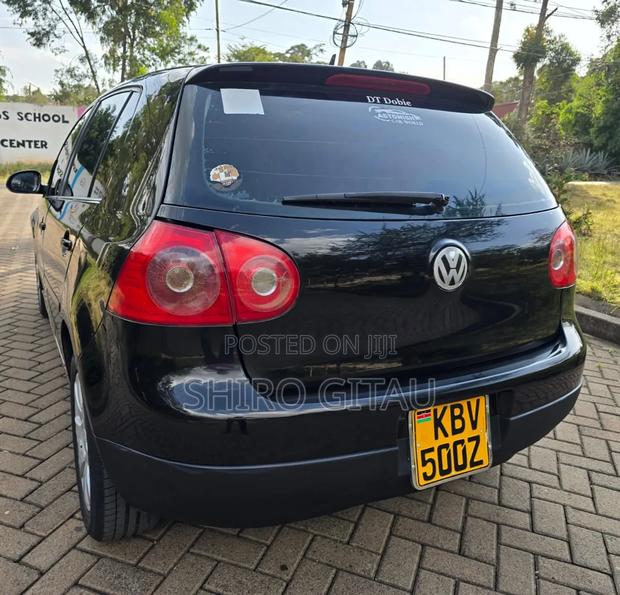 Volkswagen Golf 2005 Black