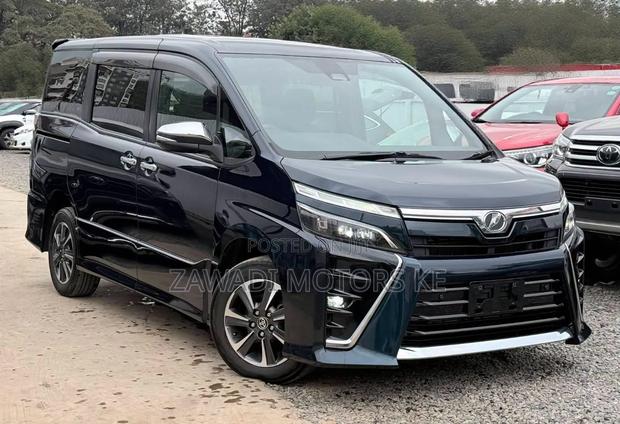 Toyota Voxy 2019 Black