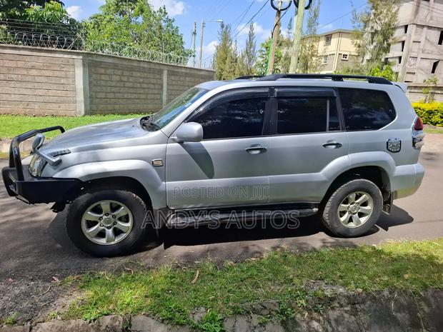 Toyota Land Cruiser Prado 2006 Silver