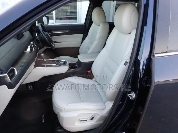 Mazda CX-8 2019 Blue