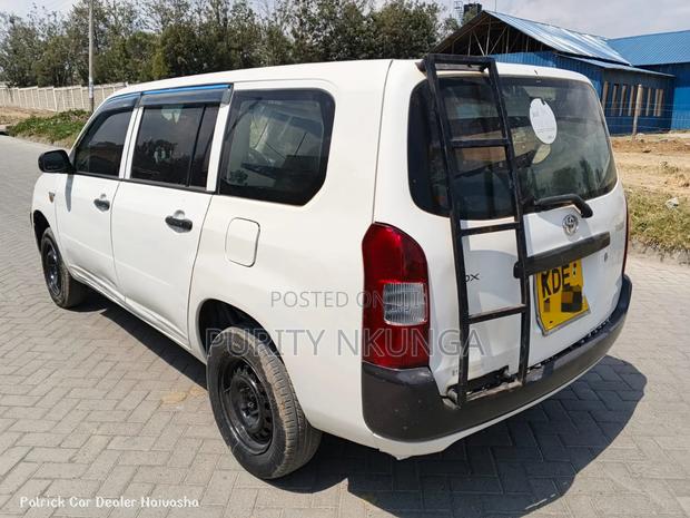 Toyota Probox 2014 White