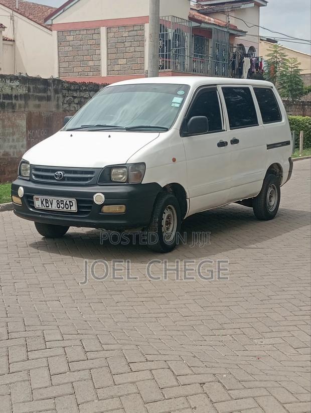 Toyota TownAce 2006 White